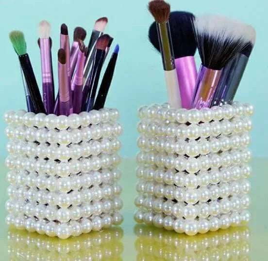 Handmade Pearl Makeup Brush Holder